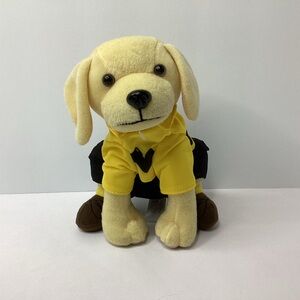 Raising Cane's Charlie Brown Peanuts Dog Plush Puppy Limited Edition 8" 2021